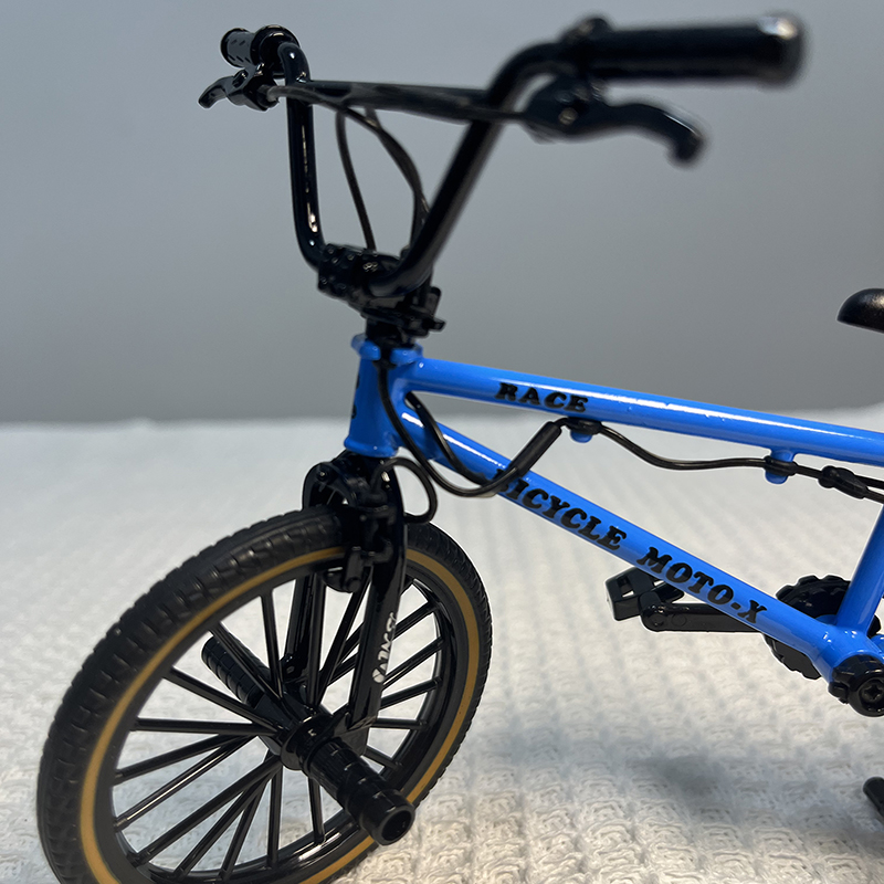 1:8 Mini modello di bicicletta - Mountain Biking Gifts recensione e prezzo